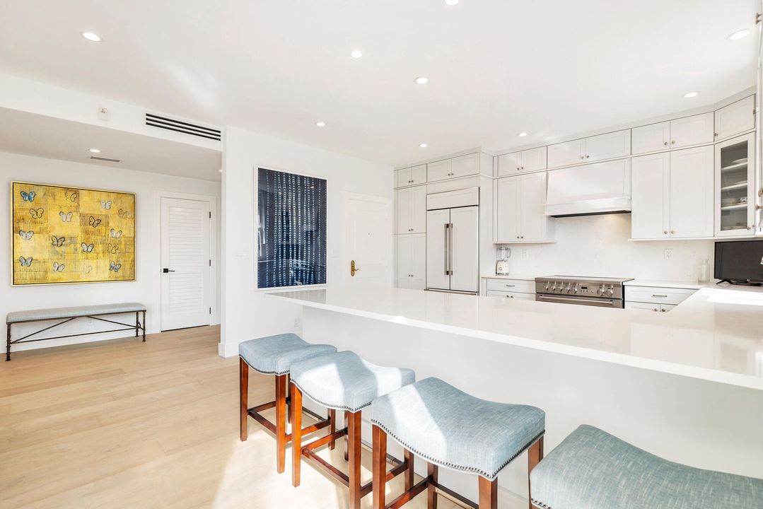 待售: $7,495,000 (3 贝兹, 3 浴室, 2433 平方英尺)