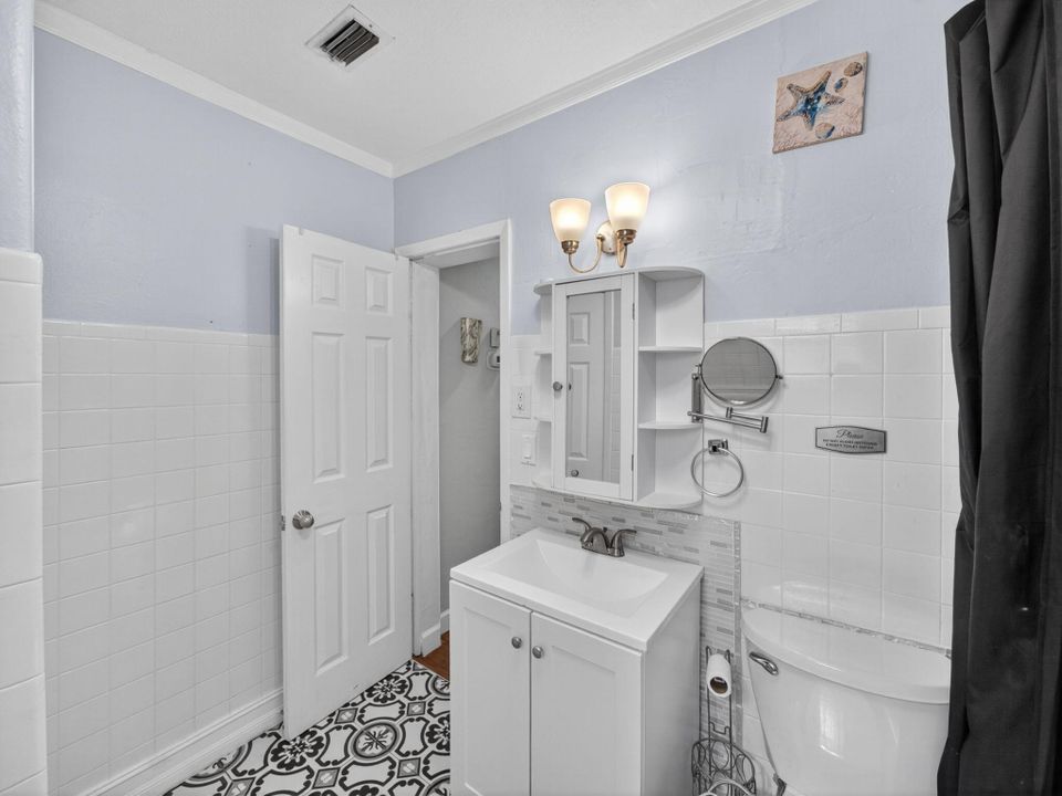 For Sale: $525,000 (3 beds, 2 baths, 1480 Square Feet)