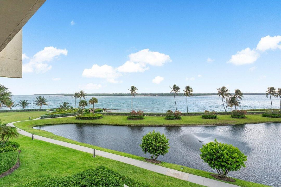 На продажу: $3,595,000 (3 спален, 4 ванн, 2762 Квадратных фут)