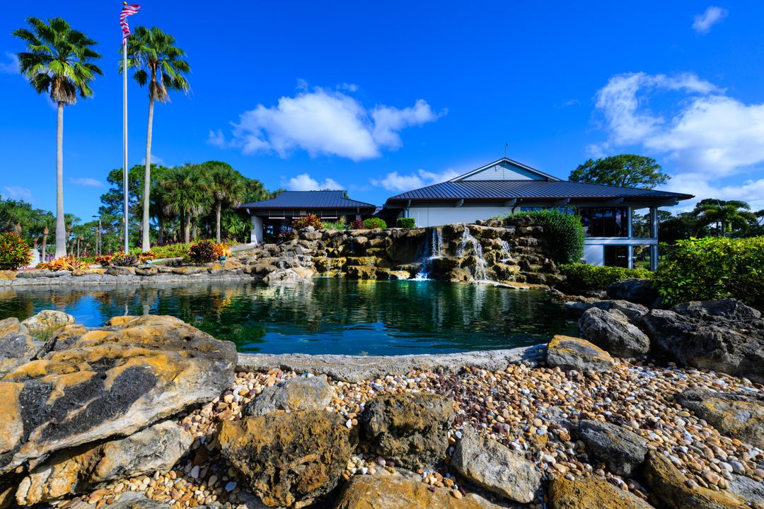 For Sale: $634,900 (3 beds, 3 baths, 2320 Square Feet)