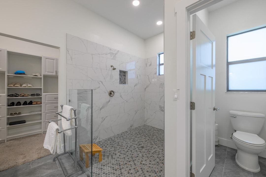 For Sale: $634,900 (3 beds, 3 baths, 2320 Square Feet)