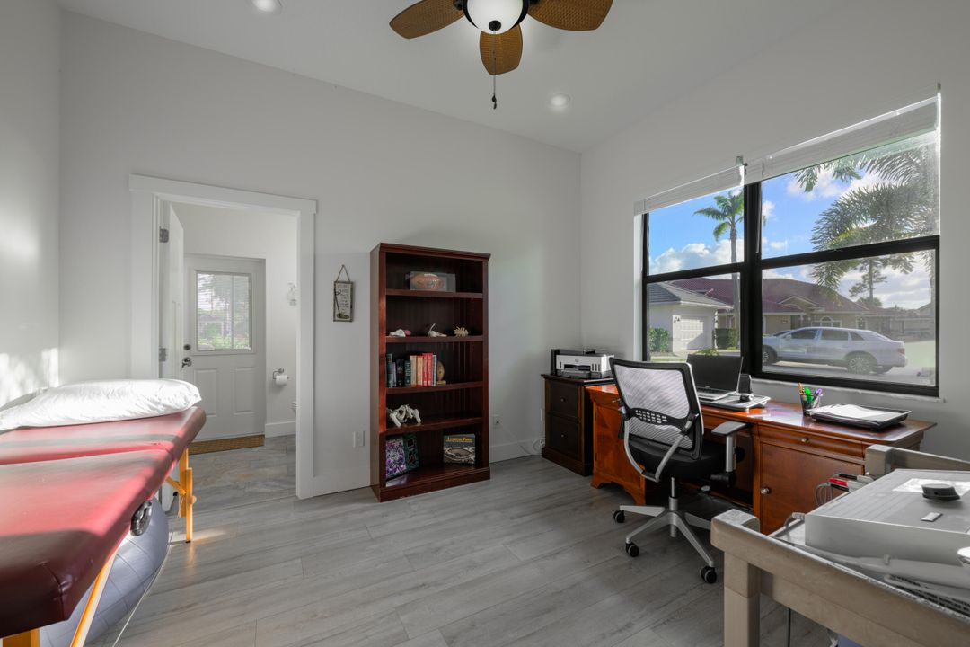 For Sale: $634,900 (3 beds, 3 baths, 2320 Square Feet)