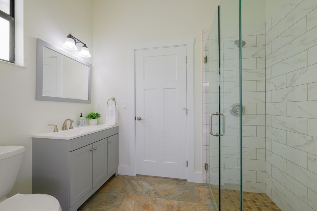 For Sale: $634,900 (3 beds, 3 baths, 2320 Square Feet)