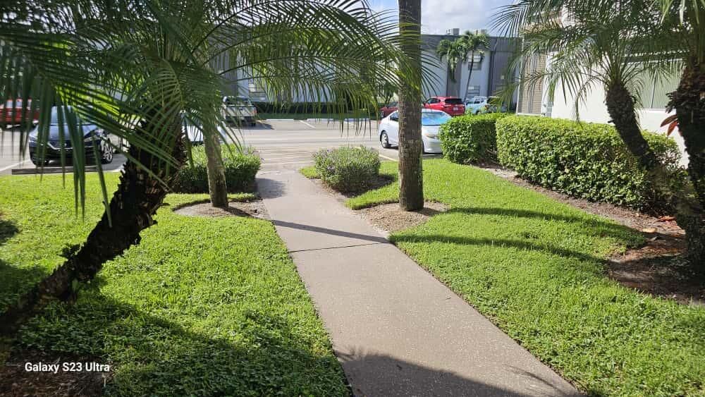 待售: $87,499 (1 贝兹, 1 浴室, 760 平方英尺)