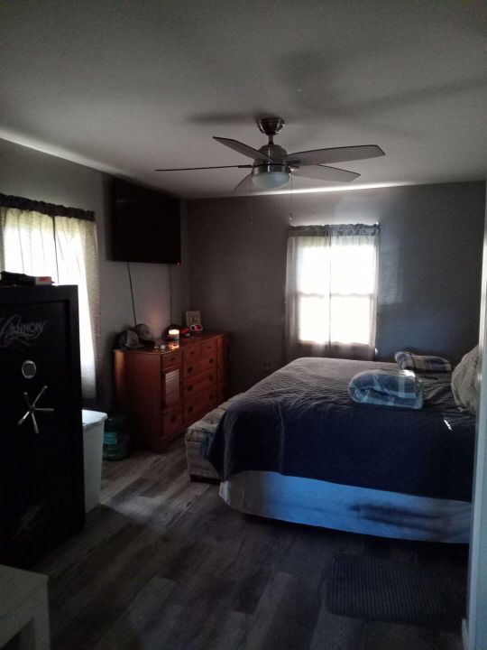 На продажу: $549,000 (3 спален, 1 ванн, 576 Квадратных фут)