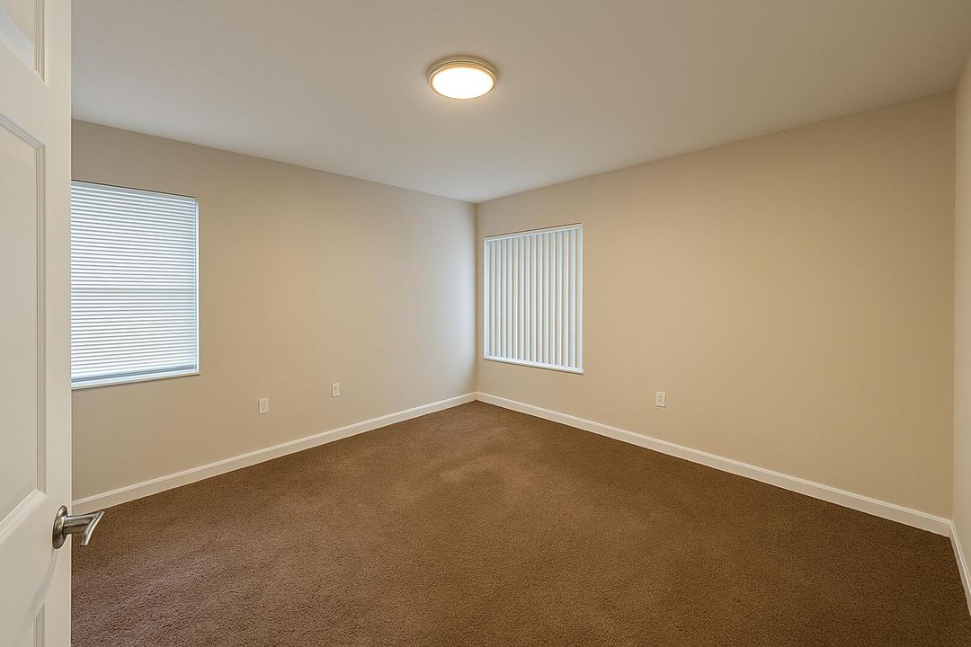 For Rent: $2,825 (3 beds, 2 baths, 1543 Square Feet)