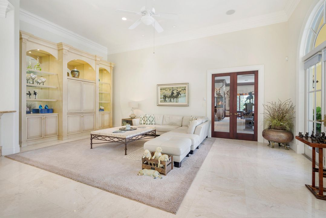 На продажу: $14,950,000 (5 спален, 5 ванн, 10437 Квадратных фут)