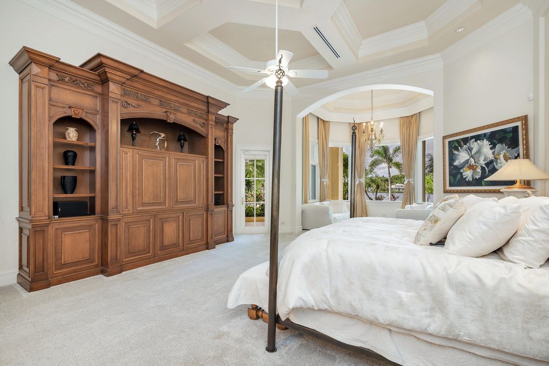 На продажу: $14,950,000 (5 спален, 5 ванн, 10437 Квадратных фут)