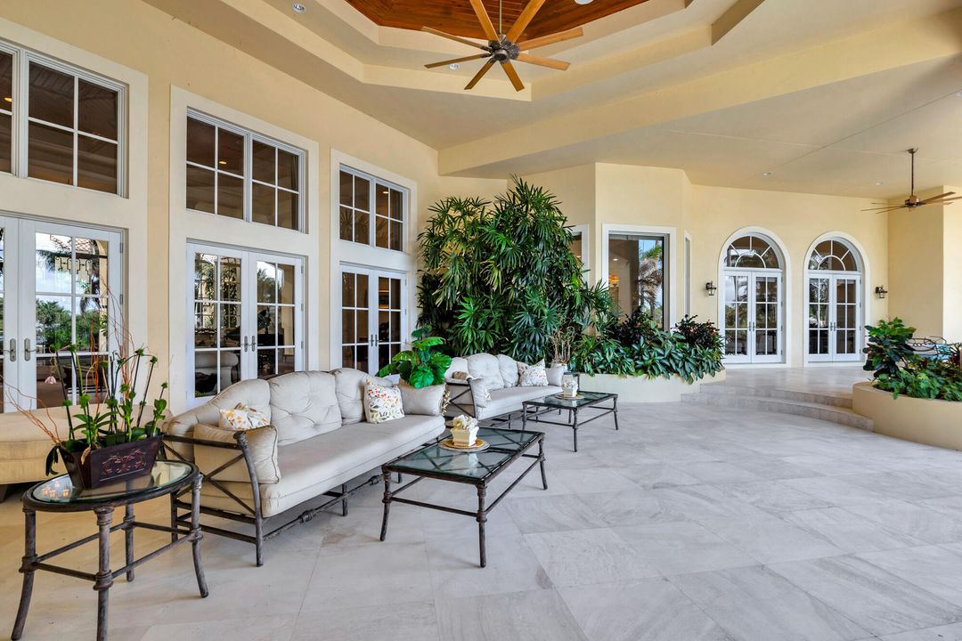 На продажу: $14,950,000 (5 спален, 5 ванн, 10437 Квадратных фут)