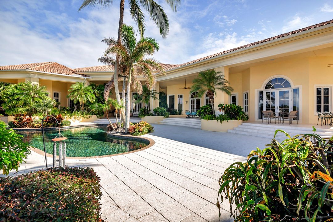 На продажу: $14,950,000 (5 спален, 5 ванн, 10437 Квадратных фут)