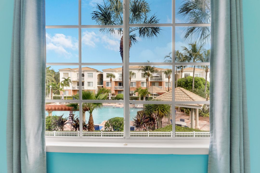 For Sale: $388,500 (2 beds, 2 baths, 1193 Square Feet)