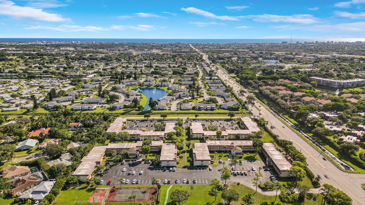 For Sale: $220,000 (2 beds, 2 baths, 1080 Square Feet)