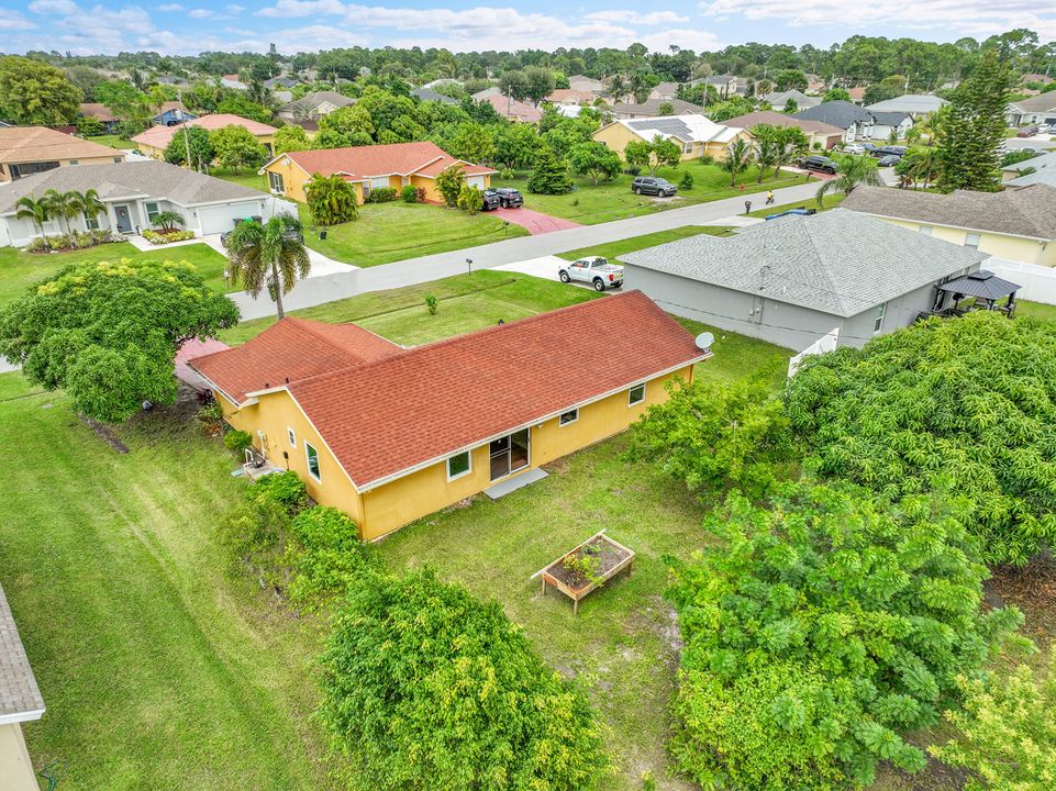 En Venta: $315,000 (3 camas, 2 baños, 1025 Pies cuadrados)