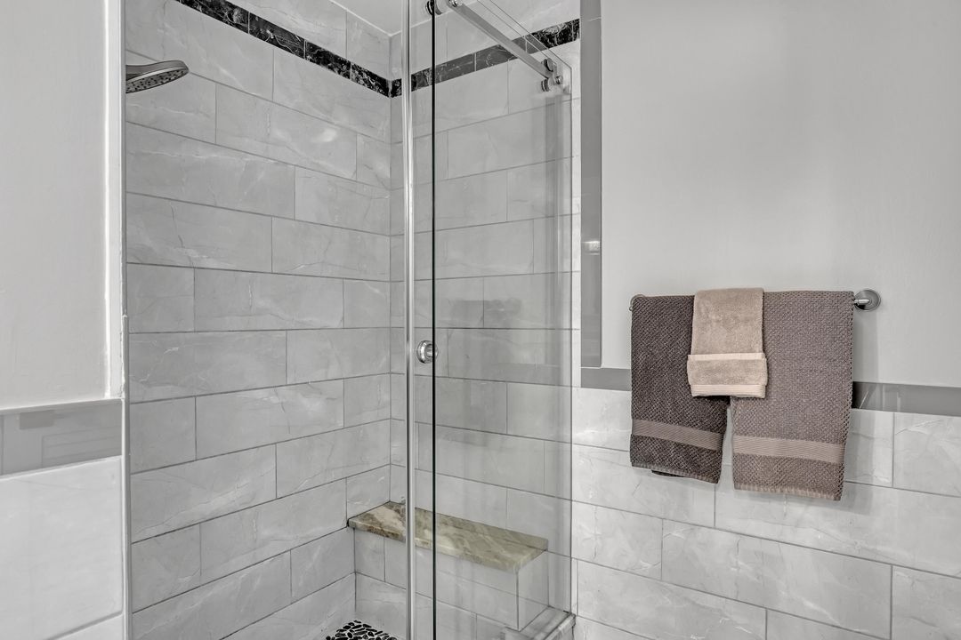 На продажу: $2,500,000 (7 спален, 4 ванн, 4626 Квадратных фут)