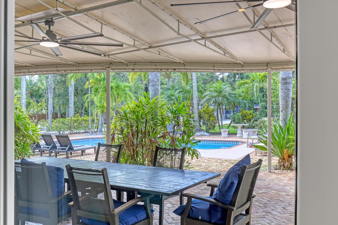 На продажу: $2,500,000 (7 спален, 4 ванн, 4626 Квадратных фут)