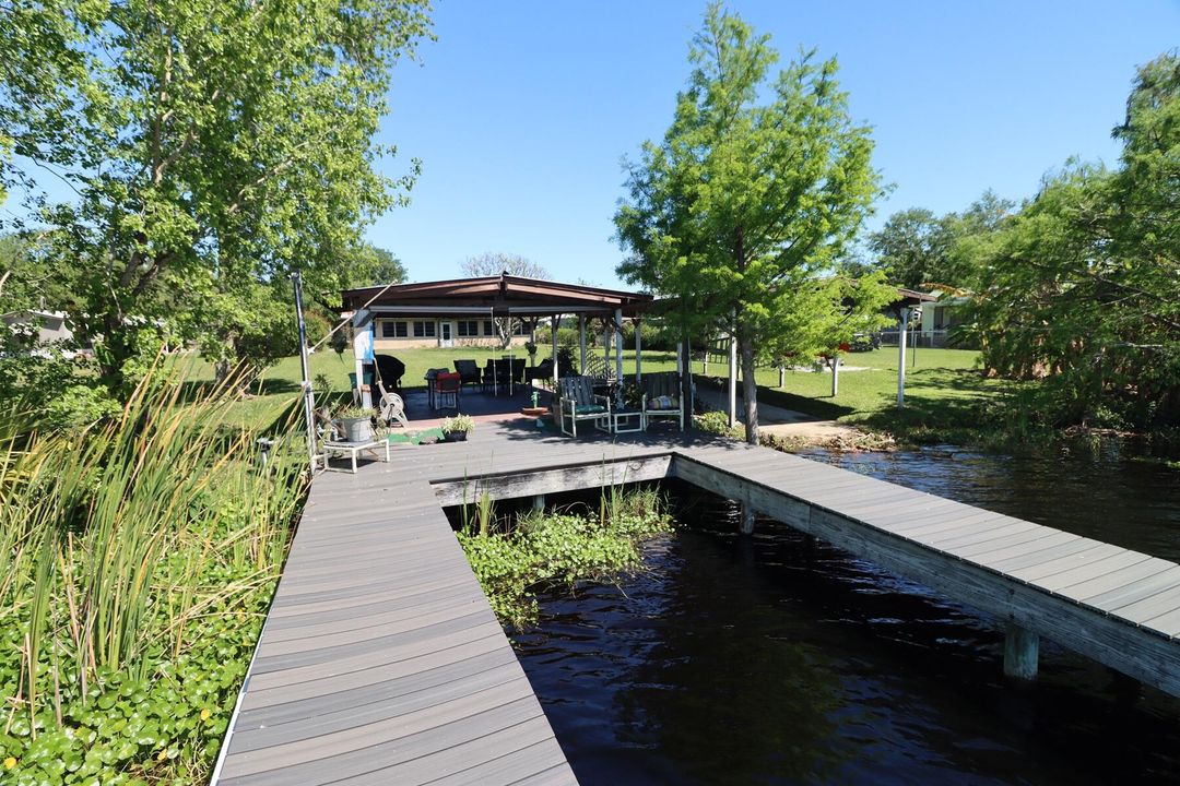 En Venta: $359,000 (2 camas, 2 baños, 1581 Pies cuadrados)