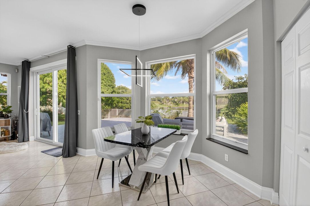 For Rent: $4,499 (4 beds, 2 baths, 2644 Square Feet)