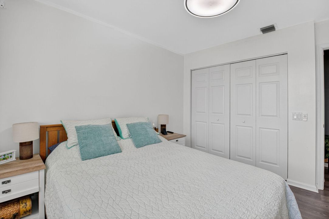 For Rent: $4,499 (4 beds, 2 baths, 2644 Square Feet)