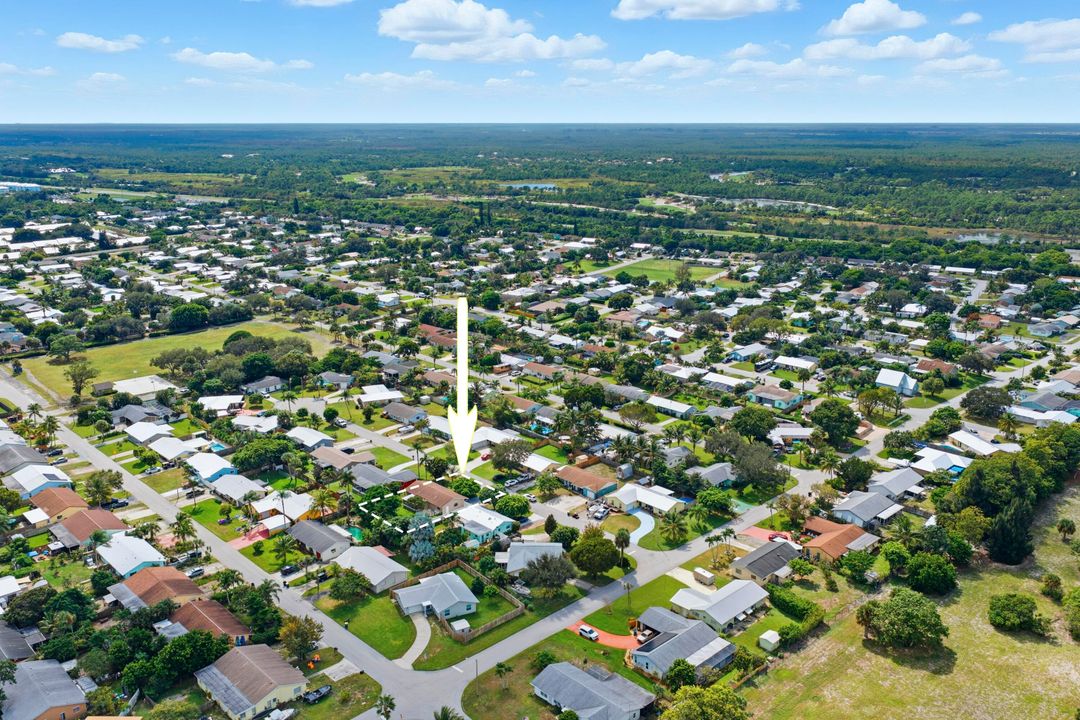 Activo con contrato: $429,000 (3 camas, 2 baños, 1118 Pies cuadrados)