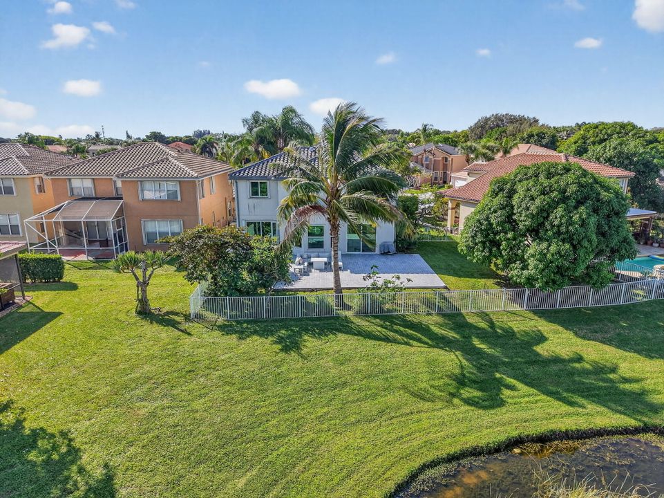 For Rent: $4,499 (4 beds, 2 baths, 2644 Square Feet)