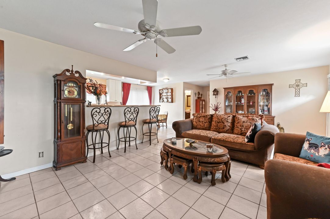 Active With Contract: $449,900 (3 beds, 2 baths, 1756 Square Feet)