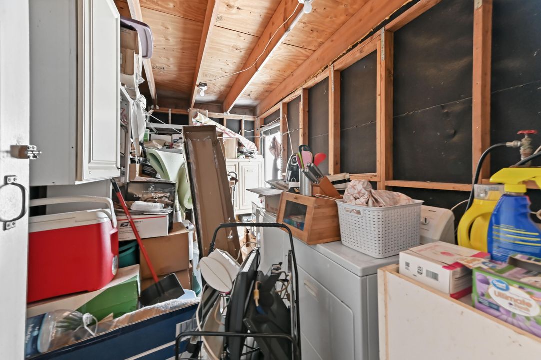 Active With Contract: $449,900 (3 beds, 2 baths, 1756 Square Feet)