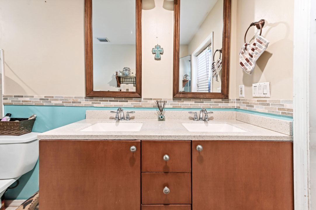 Active With Contract: $449,900 (3 beds, 2 baths, 1756 Square Feet)