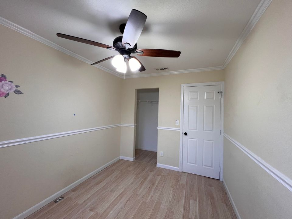 出租: $2,300 (3 贝兹, 2 浴室, 1206 平方英尺)