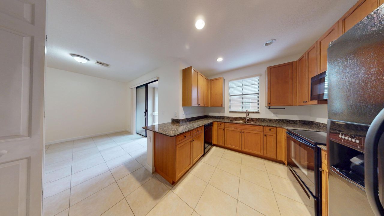 For Rent: $2,875 (3 beds, 2 baths, 1856 Square Feet)