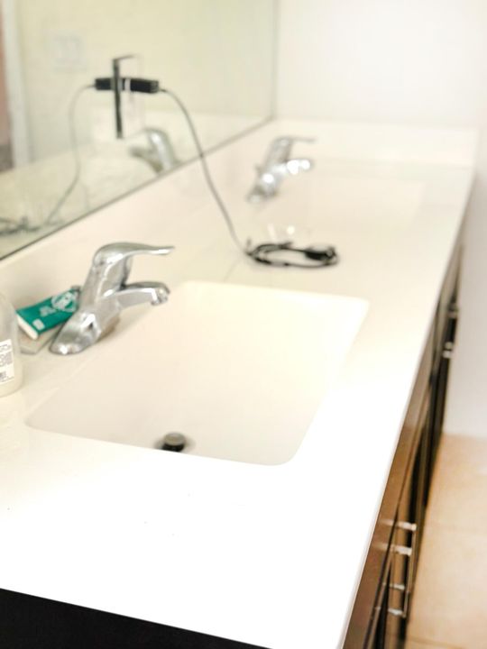 For Rent: $2,600 (3 beds, 2 baths, 1512 Square Feet)