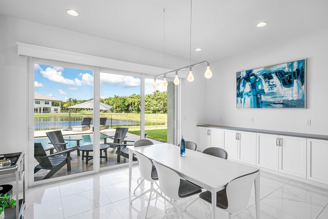 В аренду: $17,000 (5 спален, 5 ванн, 5757 Квадратных фут)