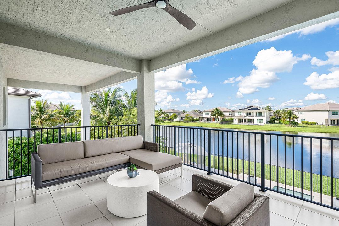 В аренду: $17,000 (5 спален, 5 ванн, 5757 Квадратных фут)