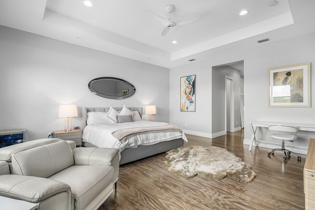 В аренду: $17,000 (5 спален, 5 ванн, 5757 Квадратных фут)