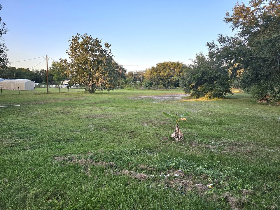 Active With Contract: $164,000 (4 beds, 2 baths, 1248 Square Feet)