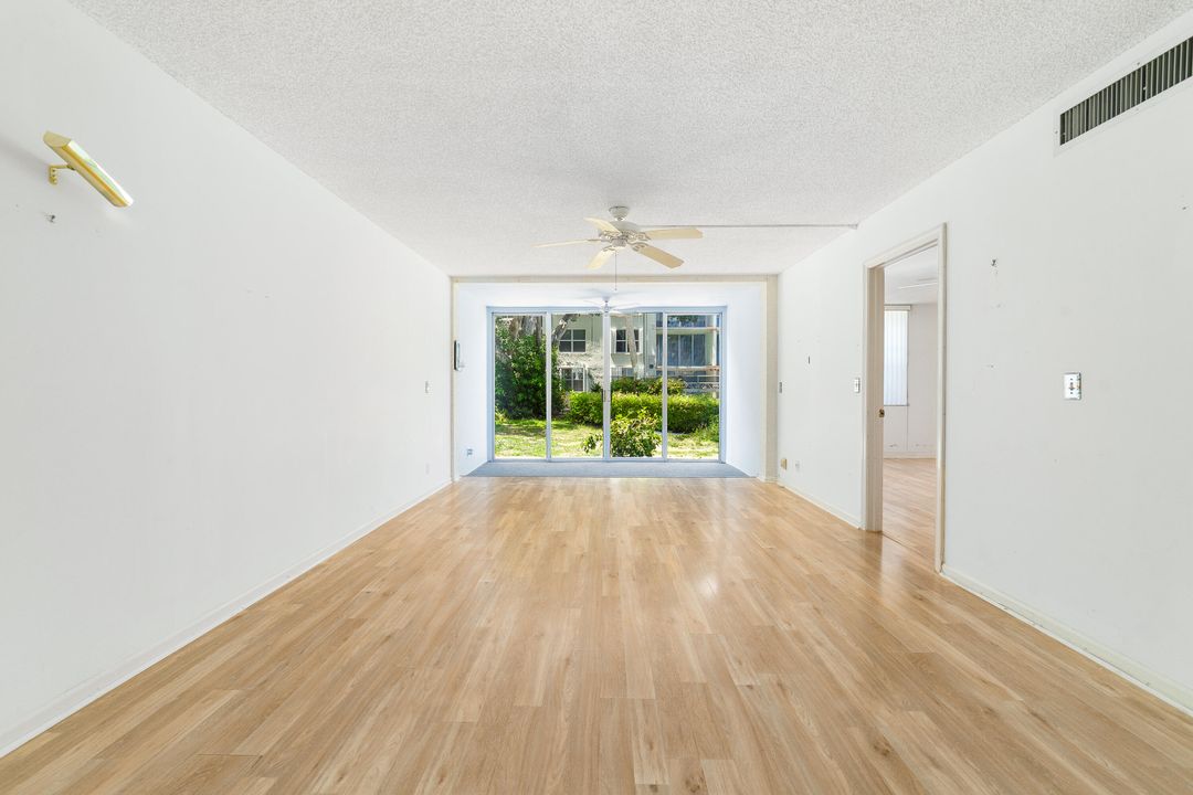 Activo con contrato: $139,900 (2 camas, 2 baños, 963 Pies cuadrados)