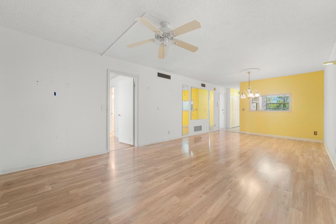 Activo con contrato: $139,900 (2 camas, 2 baños, 963 Pies cuadrados)