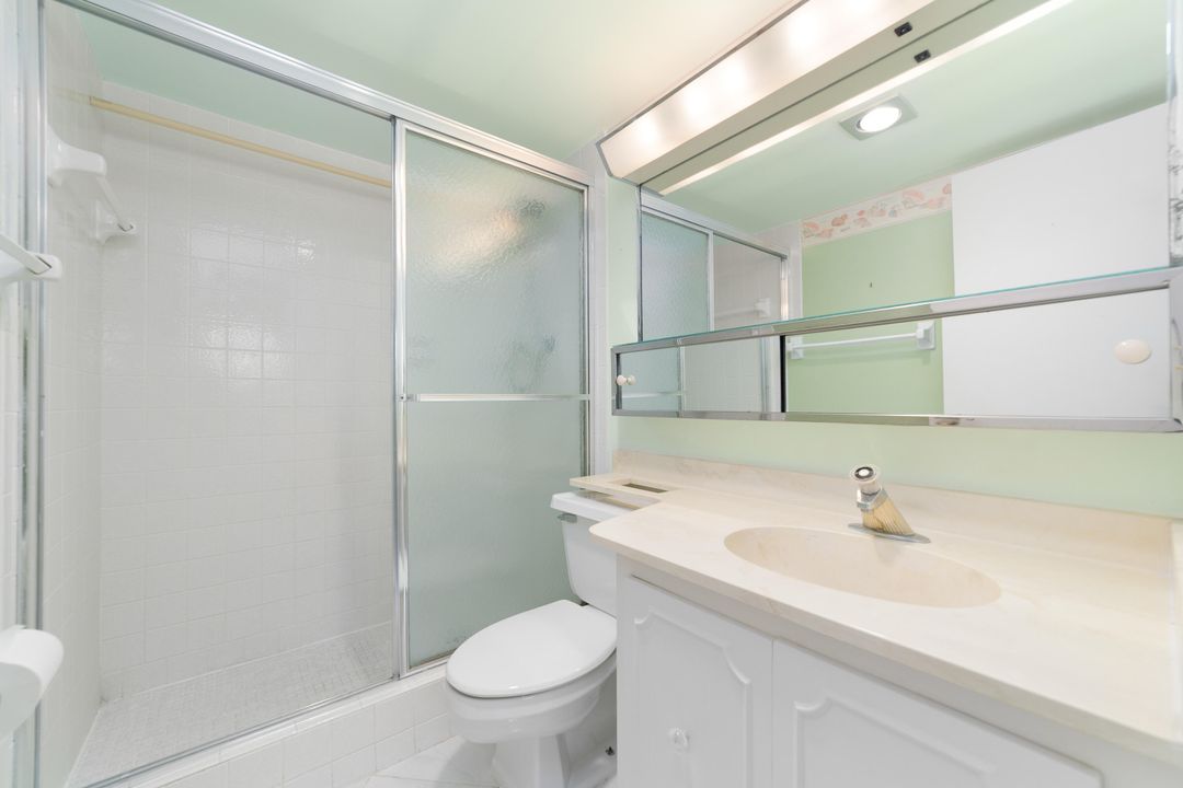 Activo con contrato: $139,900 (2 camas, 2 baños, 963 Pies cuadrados)