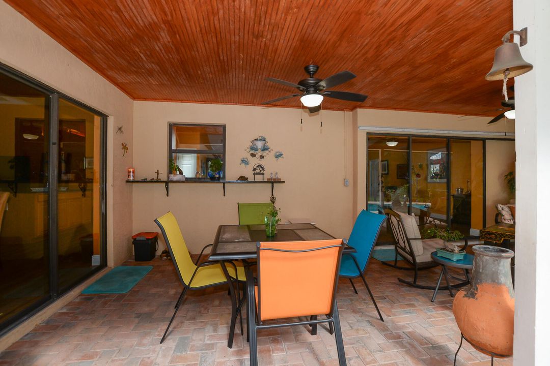 For Sale: $625,000 (4 beds, 2 baths, 2506 Square Feet)