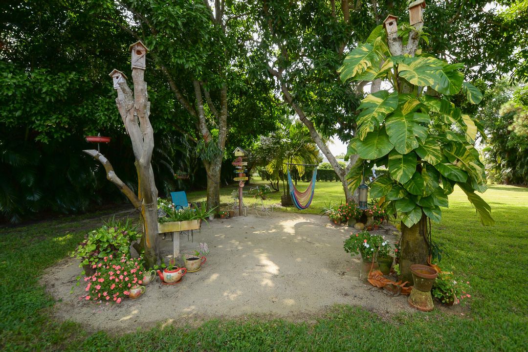 For Sale: $625,000 (4 beds, 2 baths, 2506 Square Feet)