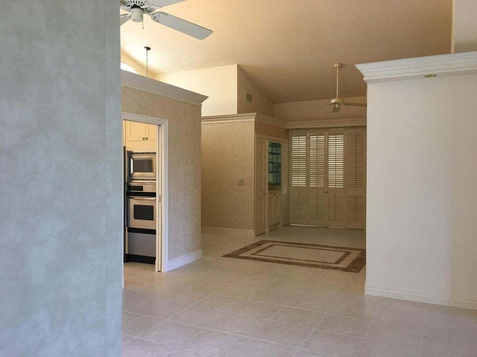 For Rent: $5,000 (2 beds, 2 baths, 1741 Square Feet)