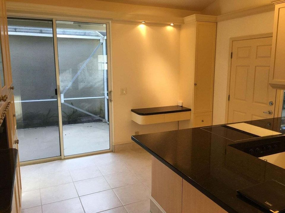 For Rent: $5,000 (2 beds, 2 baths, 1741 Square Feet)