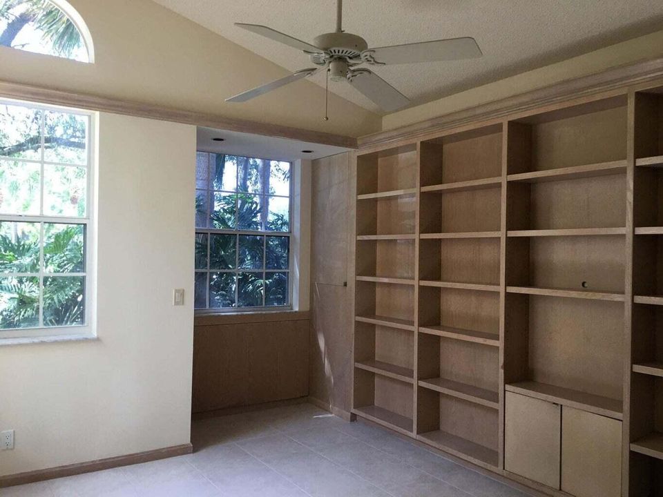 For Rent: $5,000 (2 beds, 2 baths, 1741 Square Feet)