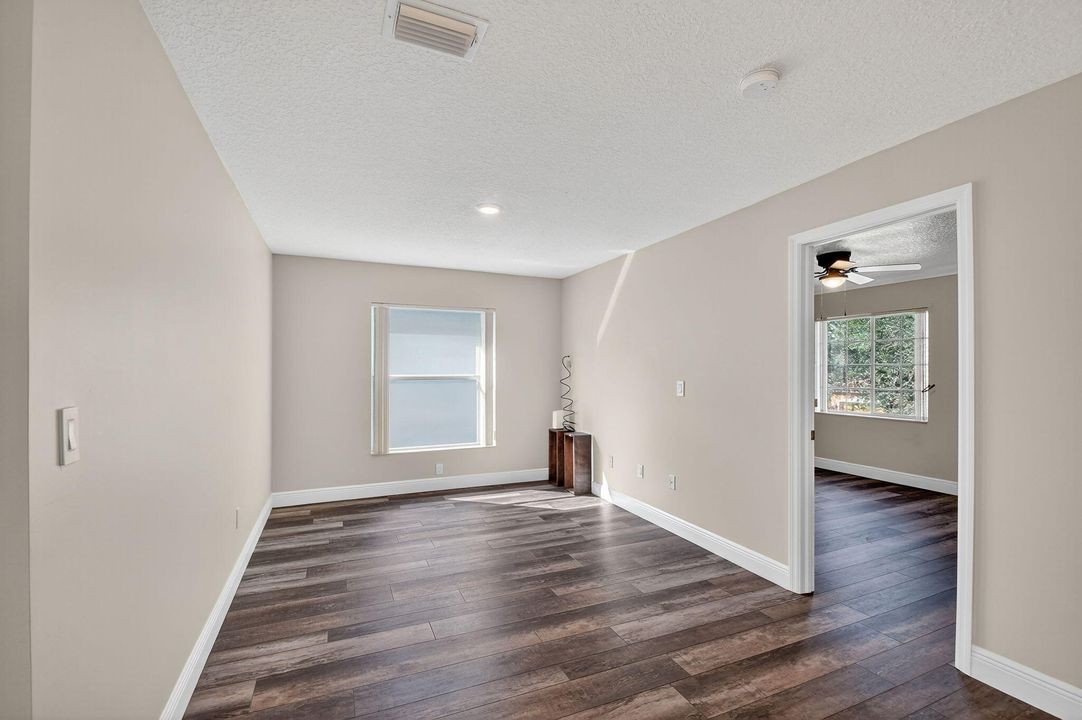 For Sale: $570,000 (4 beds, 2 baths, 2565 Square Feet)