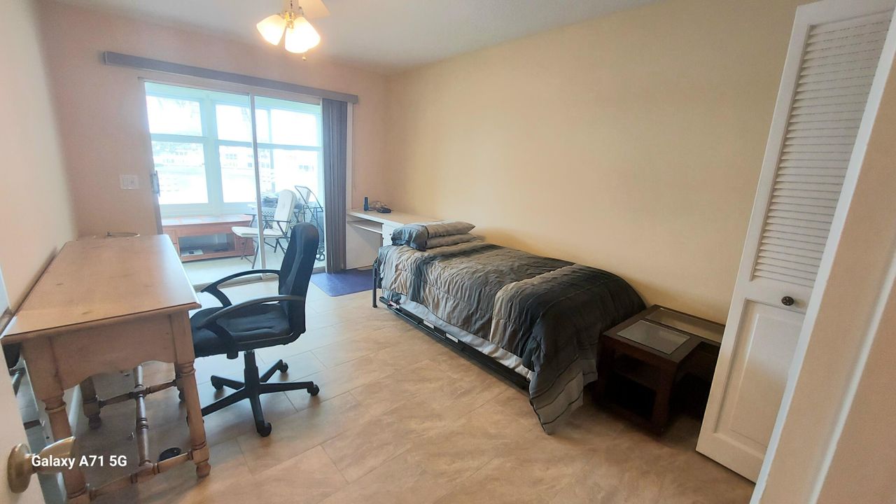 For Rent: $1,800 (2 beds, 2 baths, 916 Square Feet)