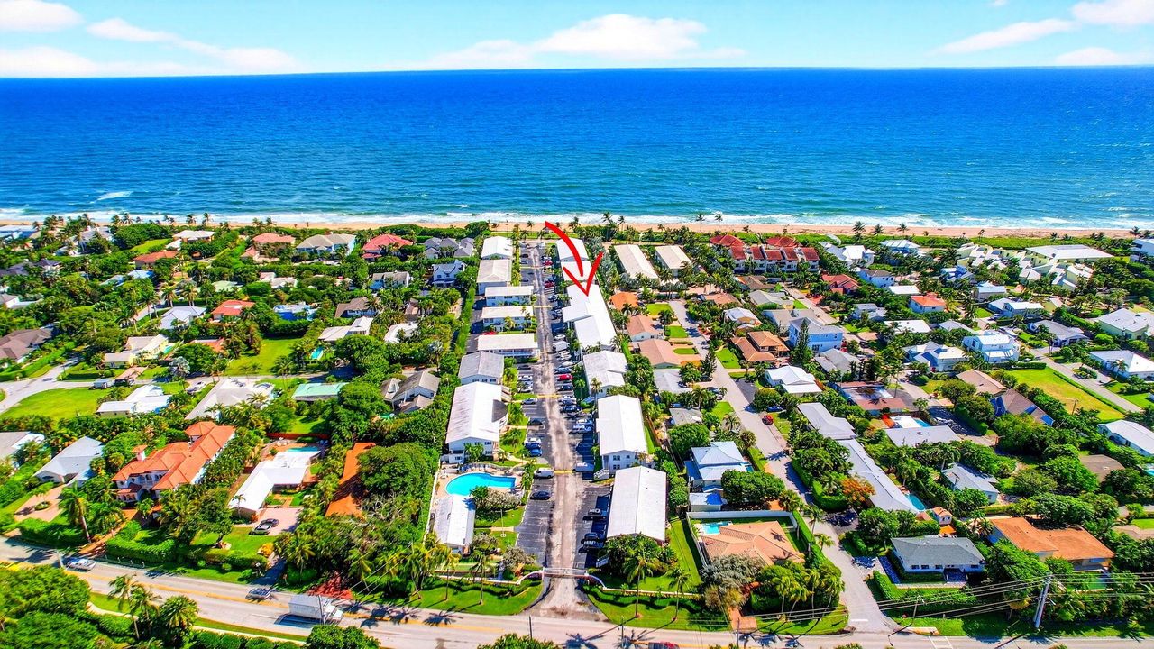 На продажу: $249,000 (2 спален, 1 ванн, 1011 Квадратных фут)