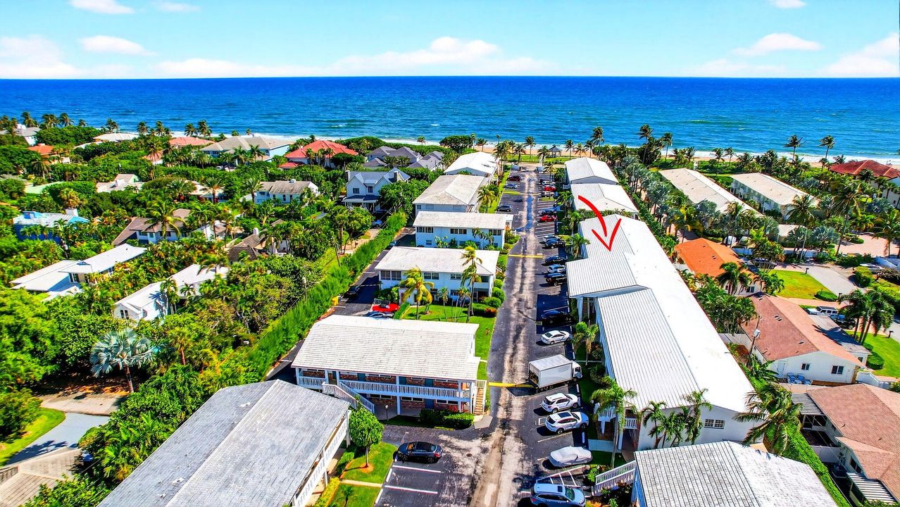 На продажу: $249,000 (2 спален, 1 ванн, 1011 Квадратных фут)