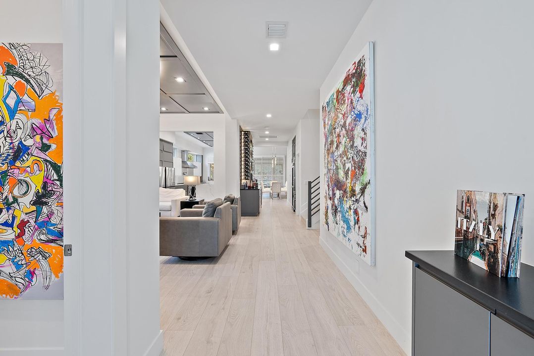 For Sale: $1,569,000 (4 beds, 5 baths, 3501 Square Feet)