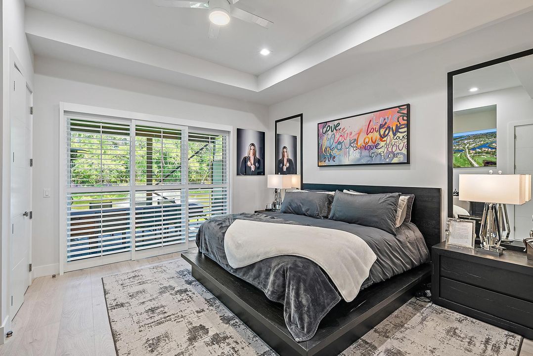 For Sale: $1,569,000 (4 beds, 5 baths, 3501 Square Feet)