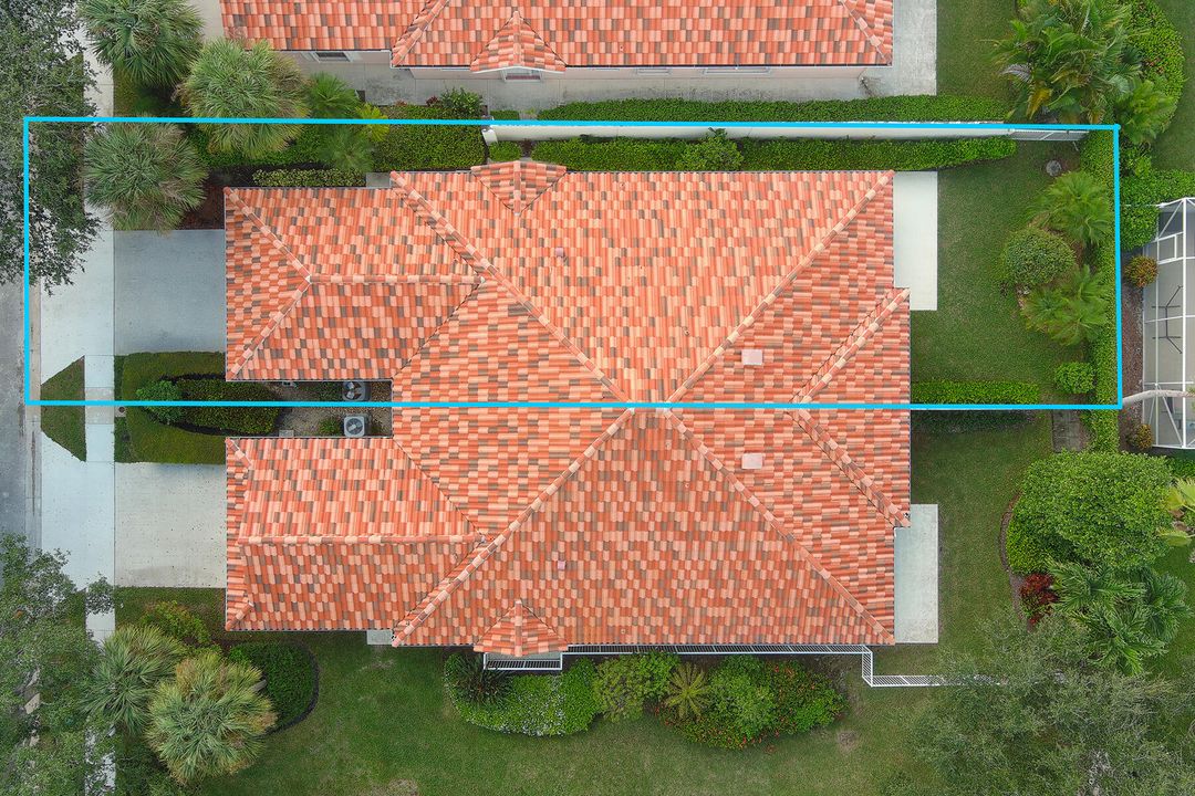 For Sale: $399,900 (2 beds, 2 baths, 1680 Square Feet)