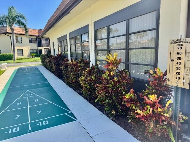 For Rent: $1,900 (2 beds, 2 baths, 790 Square Feet)